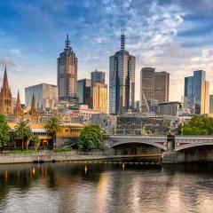 Melbourne city and Yarra River at dusk