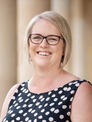 Profile photo of Leanne Carlton