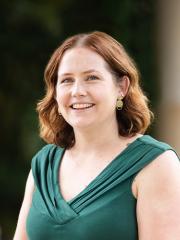 Profile photo of Lisa Drew